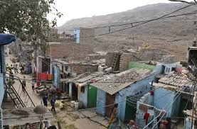 DEGRADATION OF ENVIRONMENT DUE TO SLUMS OF INDIA