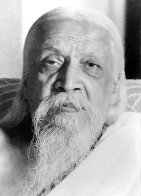 THE RELEV ANCE OFSRI  AUROBINDO'S  PHILOSOPHY TODA Y