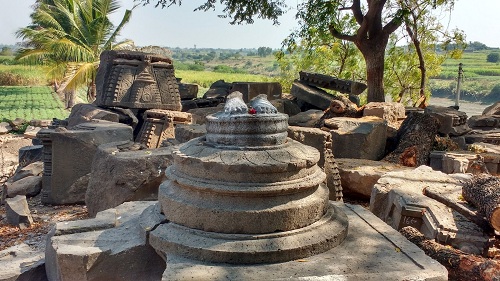 ART AND ARCHITECTURE OF KUDAL SANGAM IN SOLAPUR DISTRICT (ARCHEOLOGICAL SECTION)