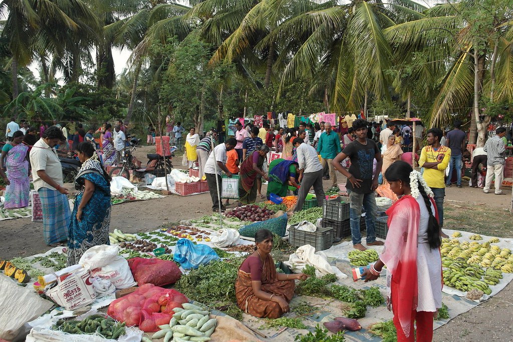 A STUDY ON RURAL MARKET IN INDIA: OPPORTUNITIES AND CHALLENGES