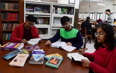 LIBRARY RESOURCE MANAGEMENT AND USER ACCESSIBILITY  IN WOMEN UNIVERSITIES: A SOUTH INDIAN PERSPECTIVE